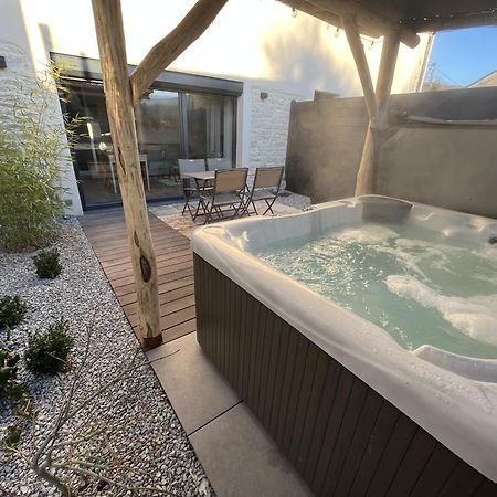 Sejour Detente - Appart'Hotel N 1 Avec Jaccuzi, Piscine Et Petit-Dejeuner Chouzelot Exterior photo